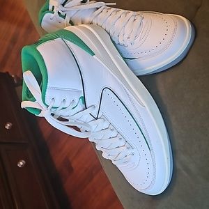 Jordan Athletic Shoes White and Green